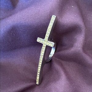 Vintage silver tone cross ring size 6.5 with yellow crystal stone accents